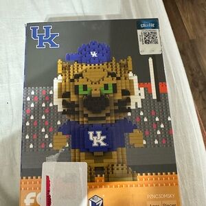 University of Kentucky Mascot Building Set - Blue and Gold